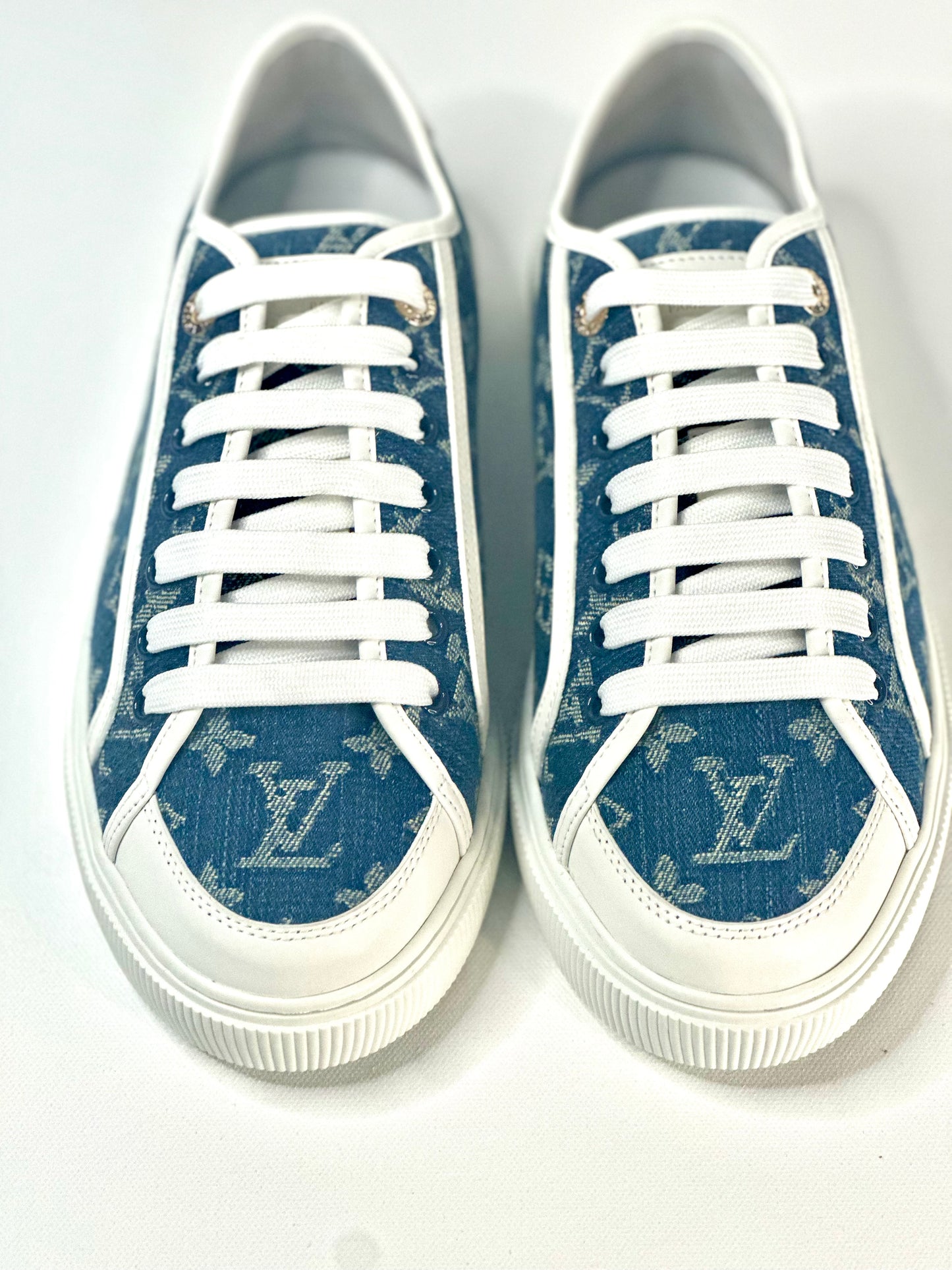Louis Vuitton Lagoon Sneaker