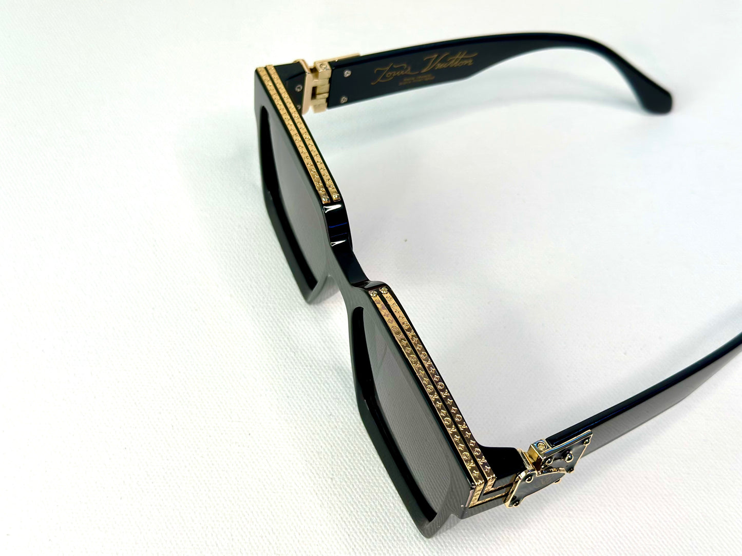 Louis Vuitton 1.1 Millionaires